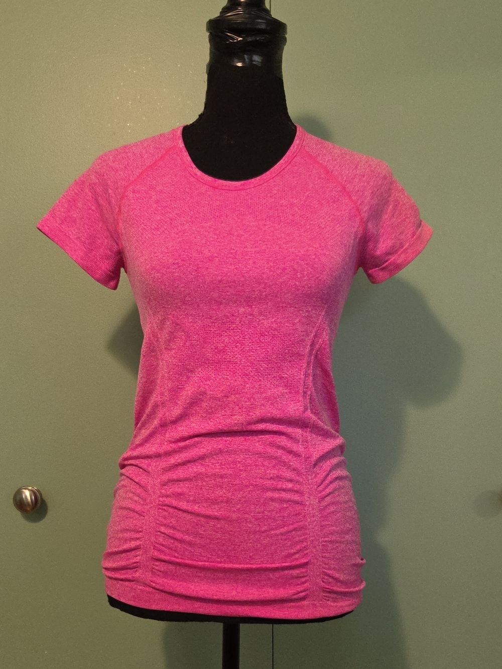 Athleta Hot Pink Athletic Shirt Short Sleeve Xs